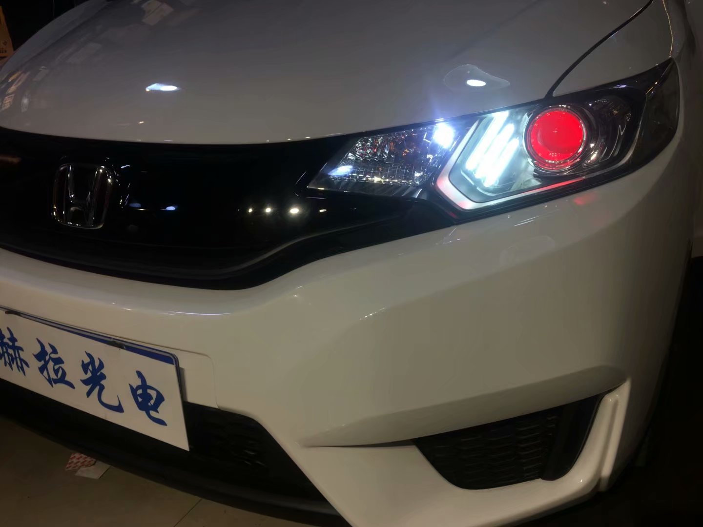 呼市汽车灯光升级